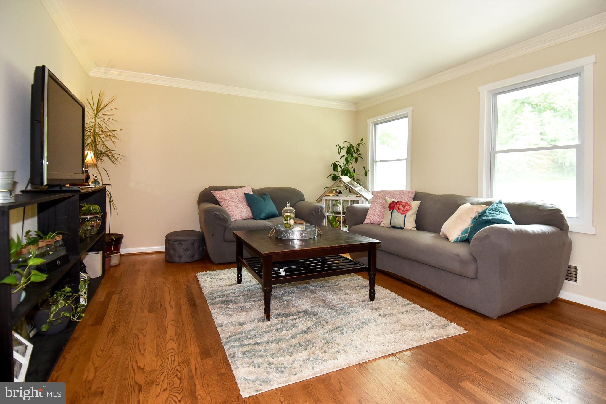 7405 Chrome Mine Road Gaithersburg, MD 20882 - Photo 10 of 34 Gallery Image 10