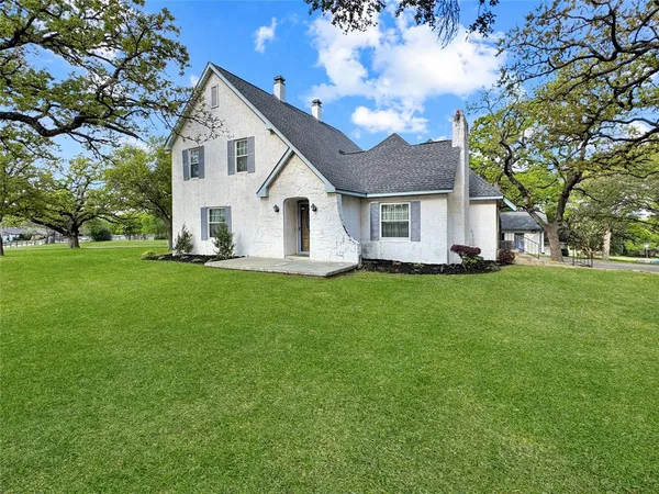 $749,000 | 1205 Forest Ridge Drive, Bedford, TX 76022