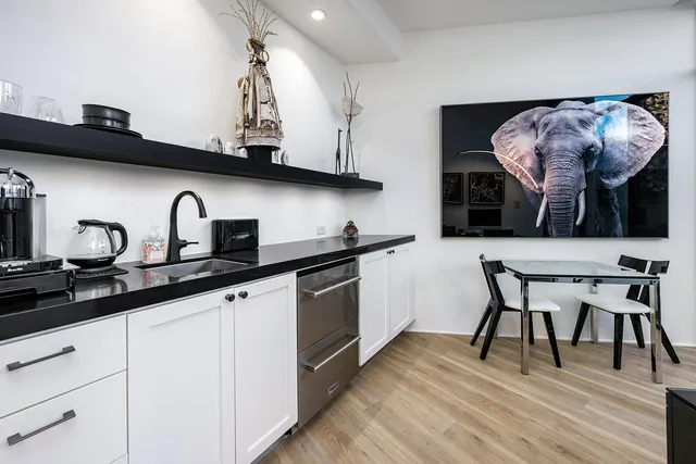 $7,100,000 | 960 Andreas Canyon Drive, Palm Desert, CA 92260