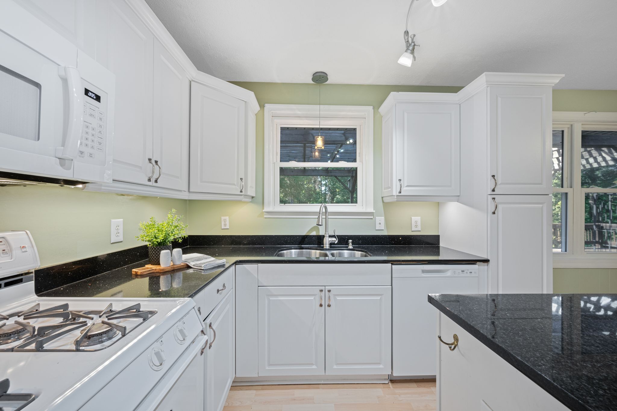 579 Murrell Road Dickson, TN 37055 - Photo 11 of 42 Gallery Image 11