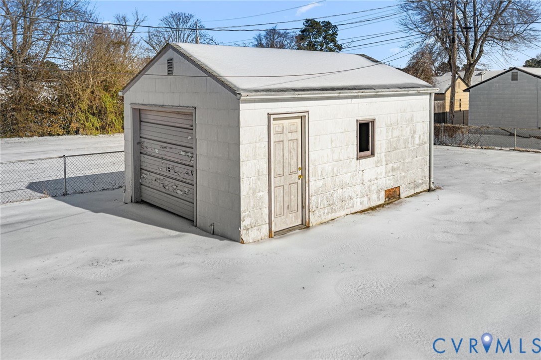 3607 Yerger Road Richmond, VA 23223 - Photo 4 of 20