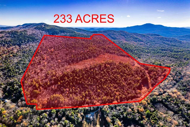 $634,900 | 375 New Canada Road, Danbury, NH 03230