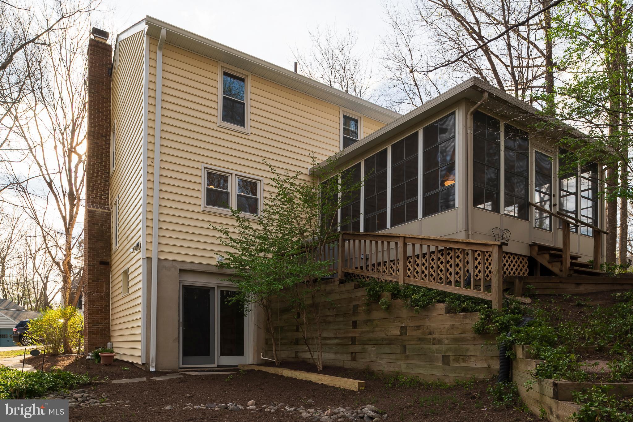 6239 Plaited Reed Columbia, MD 21044 - Photo 35 of 36 Exterior Back