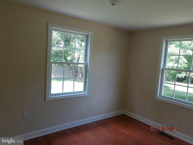 16132 Shaffer Road Sharpsburg, MD 21782 - Photo 12 of 24 Bedroom