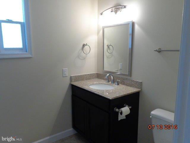 16132 Shaffer Road Sharpsburg, MD 21782 - Photo 14 of 24 Bath