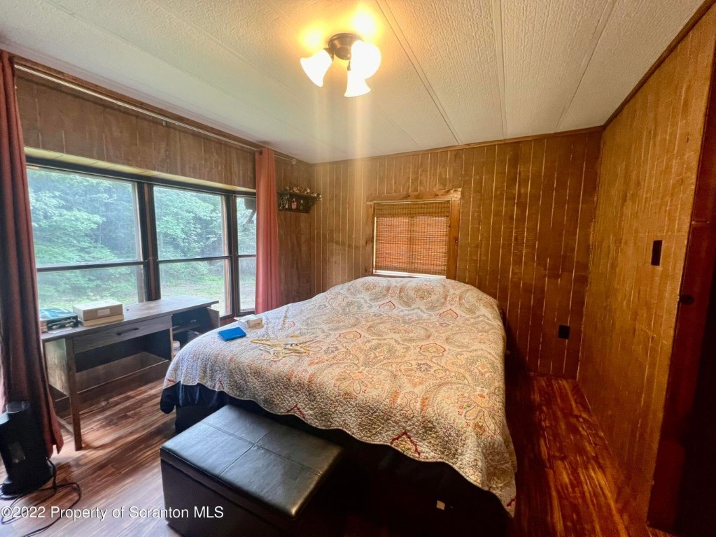 279 Sartell Road Thompson, PA 18465 - Photo 21 of 33 Gallery Image 21
