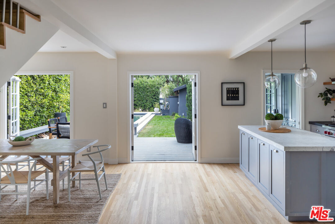 1036 Marco Place Venice, CA 90291 - Photo 9 of 35