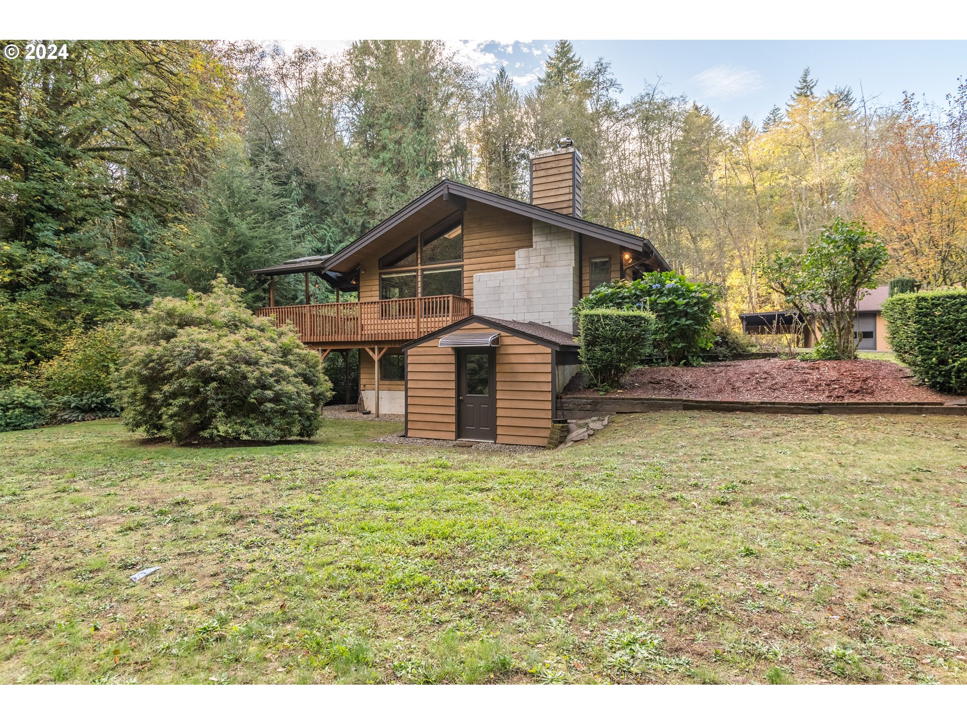 209 Car Road Longview, WA 98632 - Photo 37 of 40 a view of a house with a yard