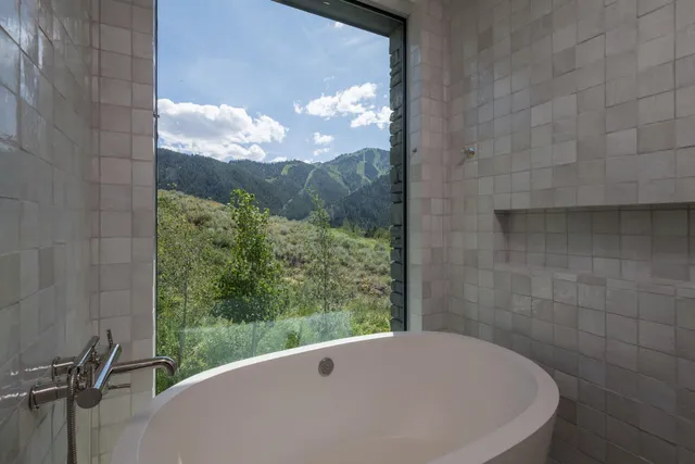 $23,950,000 | 220 Lava Street, Ketchum, ID 83340