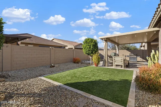 $525,000 | 24038 North 165th Lane, Surprise, AZ 85387