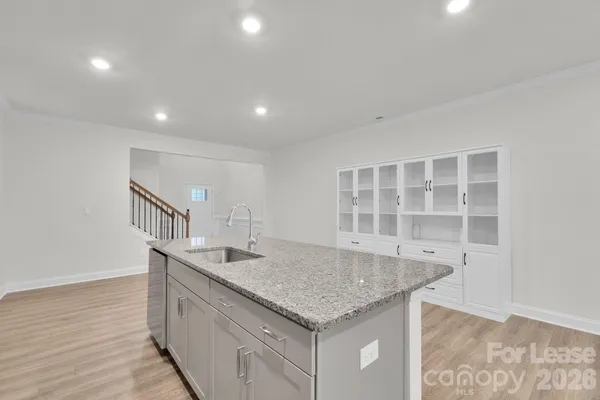 $2,200 | 4120 Steel Way, Sherrills Ford, NC 28673