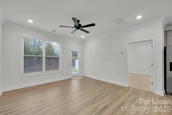 $2,200 | 4120 Steel Way, Sherrills Ford, NC 28673