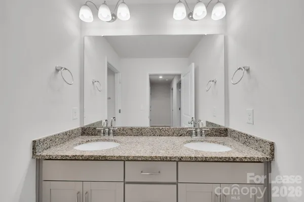 $2,200 | 4120 Steel Way, Sherrills Ford, NC 28673