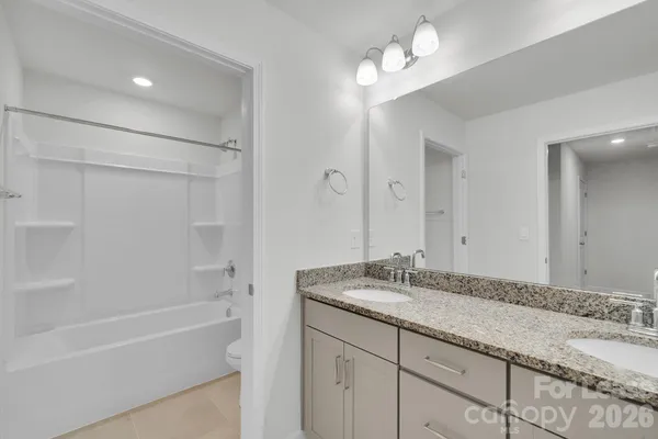 $2,200 | 4120 Steel Way, Sherrills Ford, NC 28673