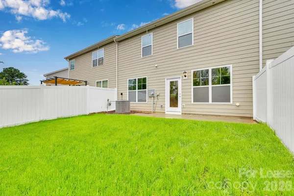 $2,200 | 4120 Steel Way, Sherrills Ford, NC 28673