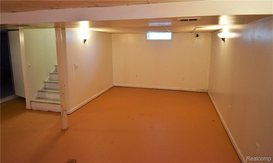18014 Ruth Street Melvindale, MI 48122 - Photo 14 of 24 Large, open room in the basement