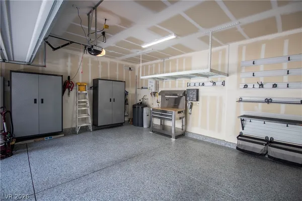 $3,400 | 11331 Gravitation Drive, Las Vegas, NV 89135