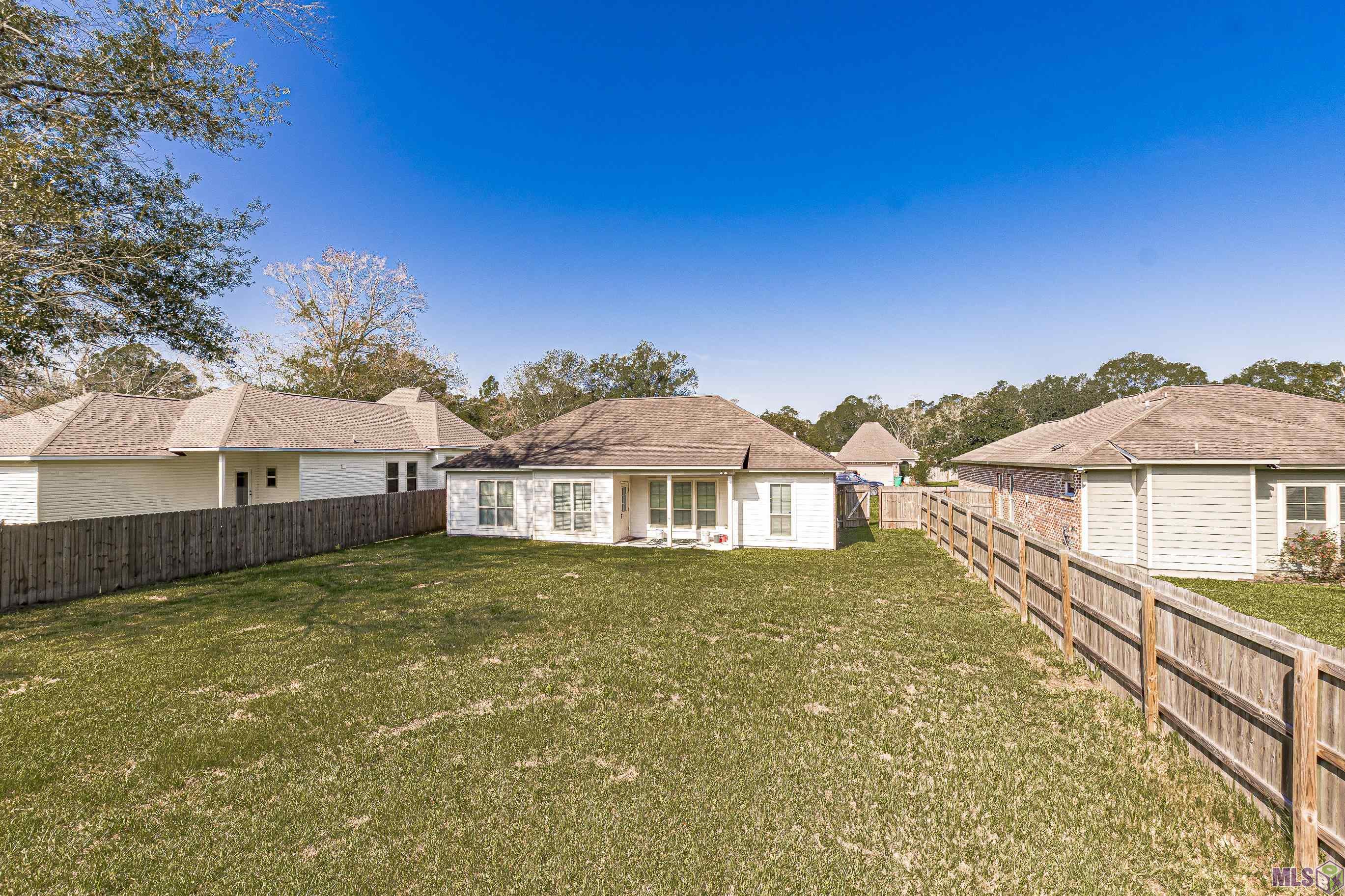 33618 Browning Road Denham Springs, LA 70706 - Photo 3 of 21 Gallery Image 3
