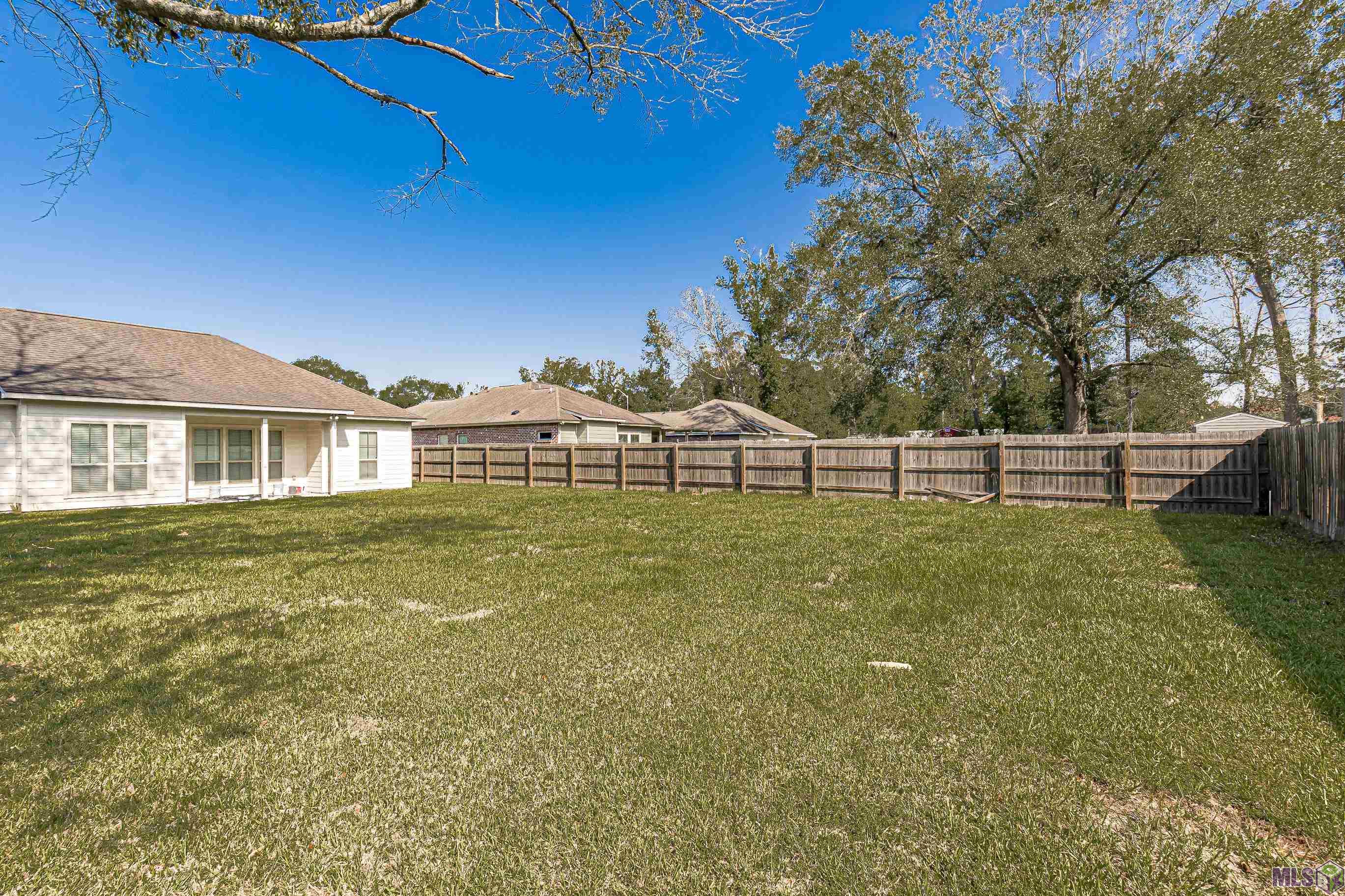 33618 Browning Road Denham Springs, LA 70706 - Photo 4 of 21 Gallery Image 4
