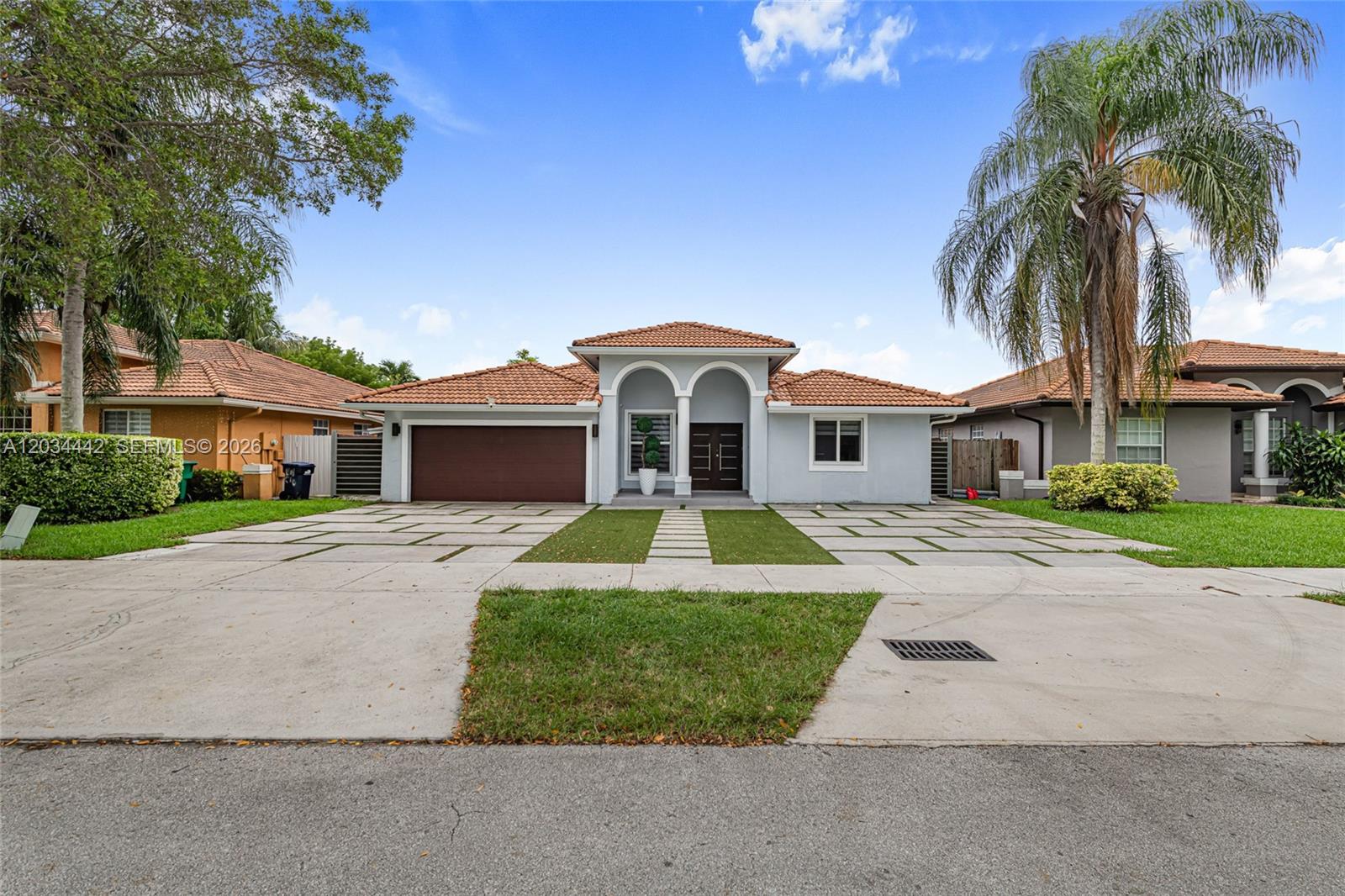15932 Southwest 101st Terrace Miami, FL 33196 - Photo 2 of 40