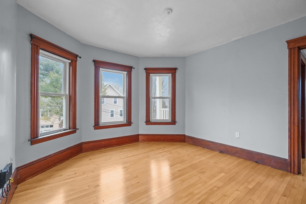 41 Tatman Street Worcester, MA 01607 - Photo 14 of 42