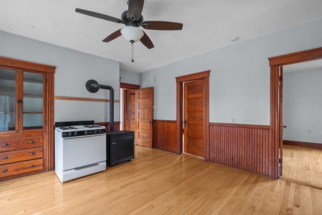 41 Tatman Street Worcester, MA 01607 - Photo 22 of 42