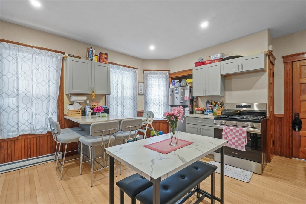 41 Tatman Street Worcester, MA 01607 - Photo 3 of 42