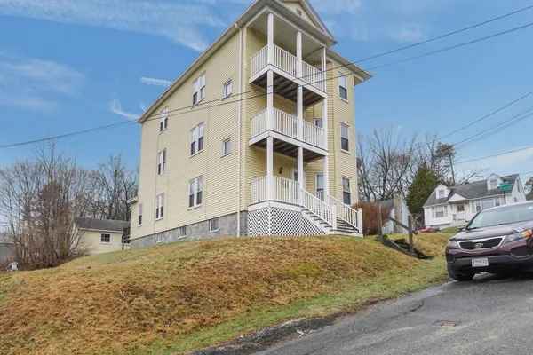 $719,900 | 41 Tatman Street, Worcester, MA 01607