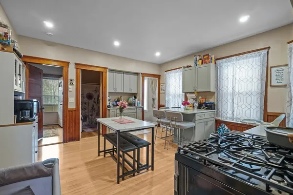$719,900 | 41 Tatman Street, Worcester, MA 01607