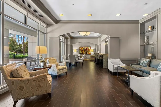 $355,000 | 3475 Oak Valley Road Northeast, Unit 470, Atlanta, GA 30326