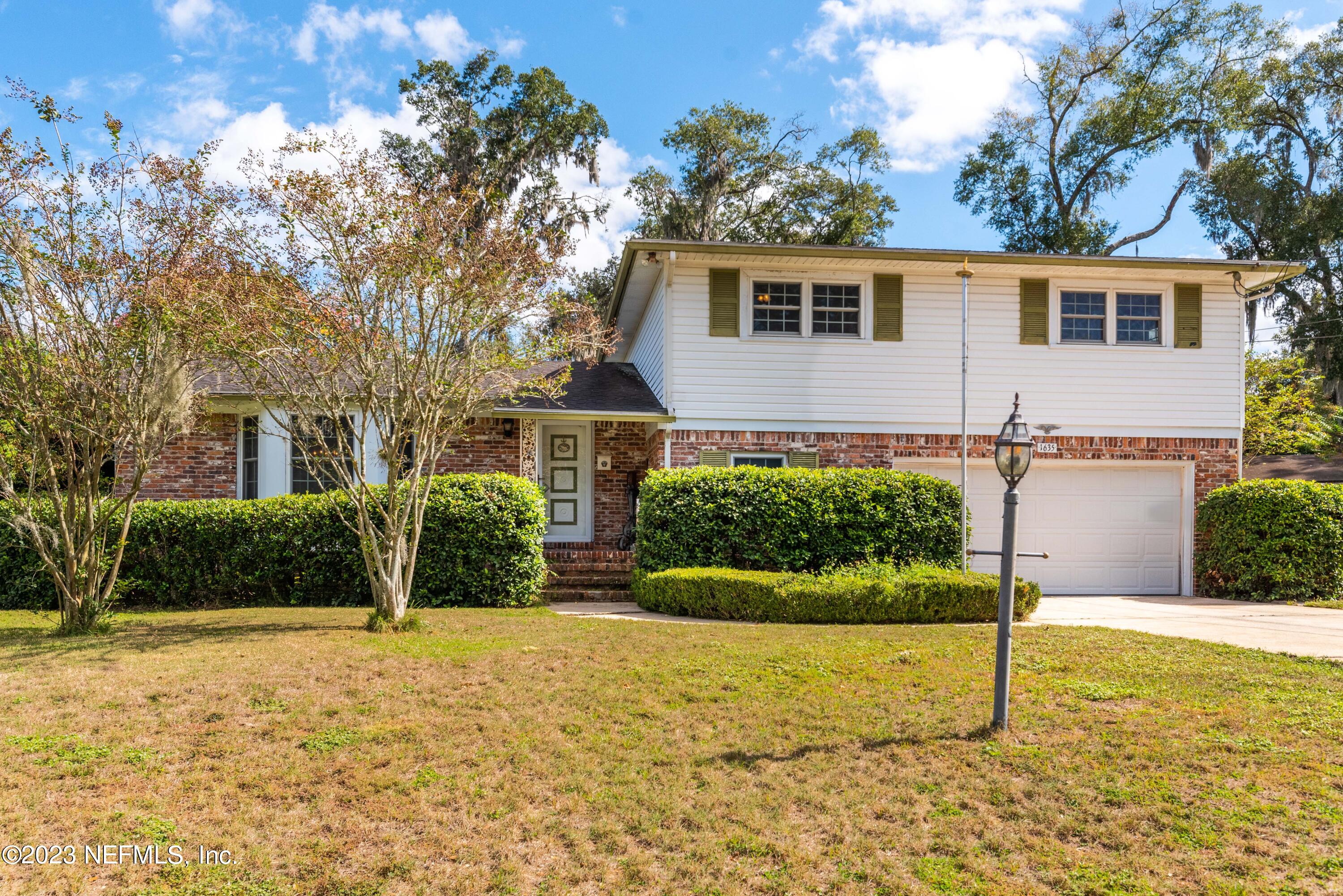 1635 Londonderry Road Jacksonville, FL 32210 - Photo 3 of 32 1635 Londonderry Rd-2