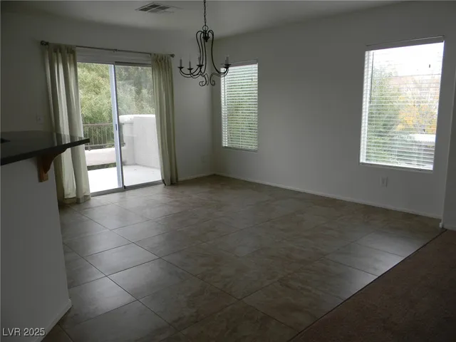 $2,095 | 5048 Diamond Ranch Avenue, Las Vegas, NV 89131