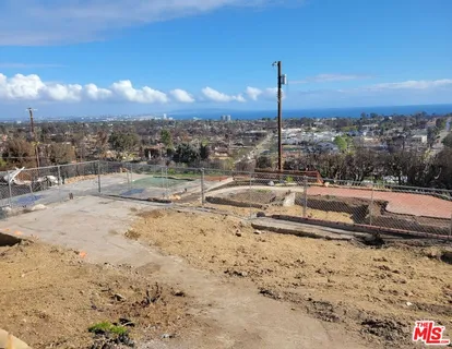 $2,750,000 | 15306 Mc Kendree Avenue, Pacific Palisades, CA 90272