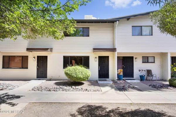 $129,000 | 1350 South Avenida Polar, Unit A3, Tucson, AZ 85710