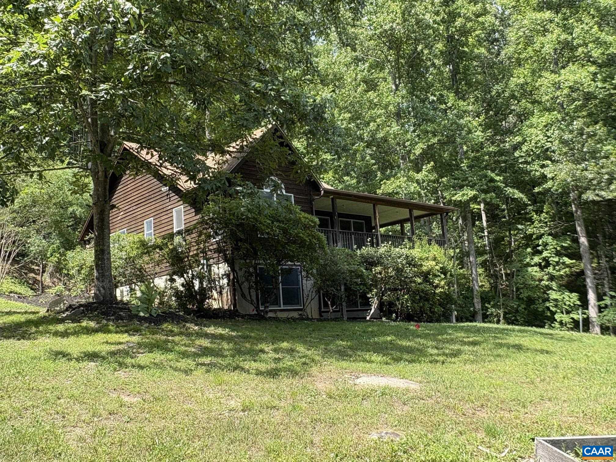 4893 Weakley Hollow Road Syria, VA 22743 - Photo 9 of 25 Main residence