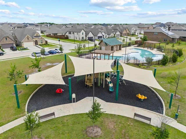 $319,500 | 3249 Glorioso Drive, Royse City, TX 75189