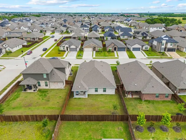 $319,500 | 3249 Glorioso Drive, Royse City, TX 75189