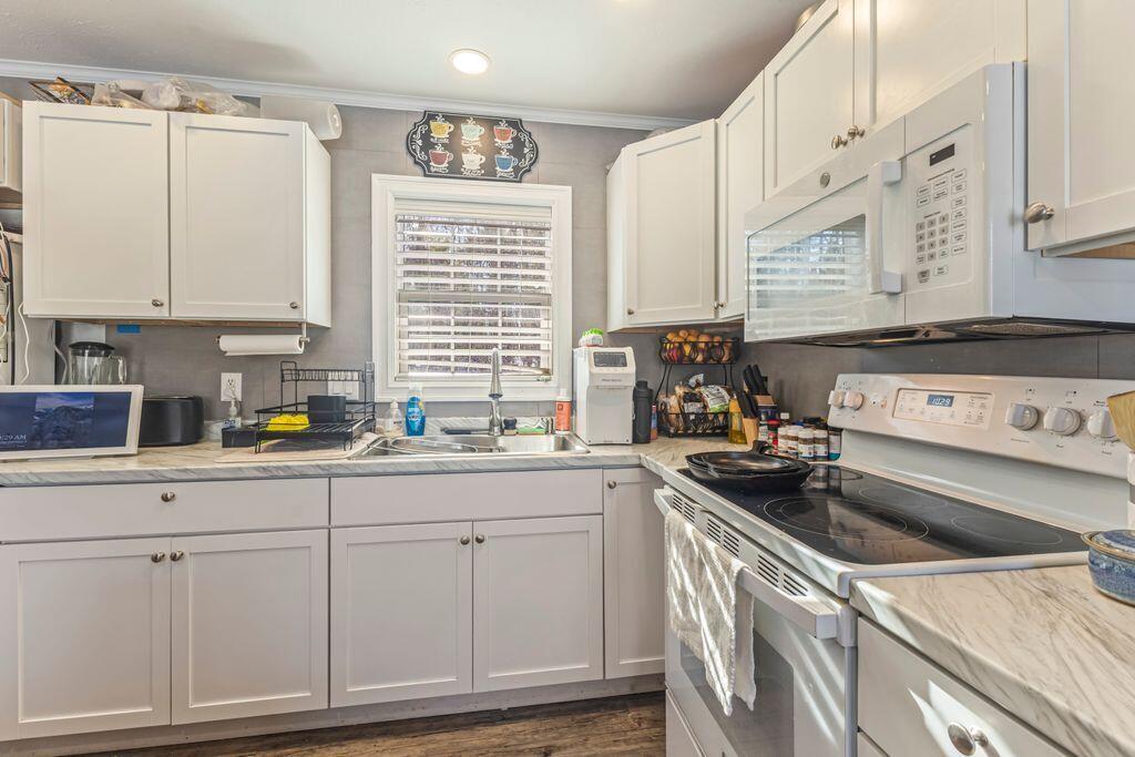 24 Cat Mousam Road Kennebunk, ME 04043 - Photo 11 of 28