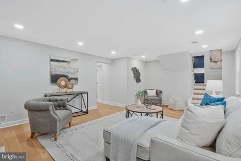 $1,149,900 | 1828 St Roman Drive, Vienna, VA 22182