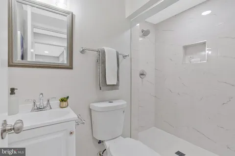 $1,149,900 | 1828 St Roman Drive, Vienna, VA 22182