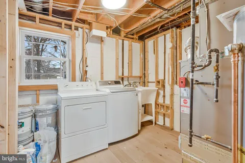 $1,149,900 | 1828 St Roman Drive, Vienna, VA 22182