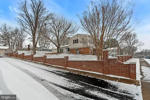 $1,149,900 | 1828 St Roman Drive, Vienna, VA 22182