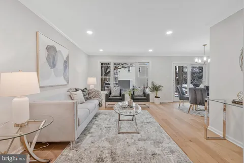 $1,149,900 | 1828 St Roman Drive, Vienna, VA 22182