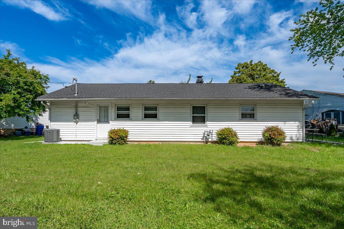 302 Manor Court Frederick, MD 21701 - Photo 24 of 33 Charming home with spacious yard.
