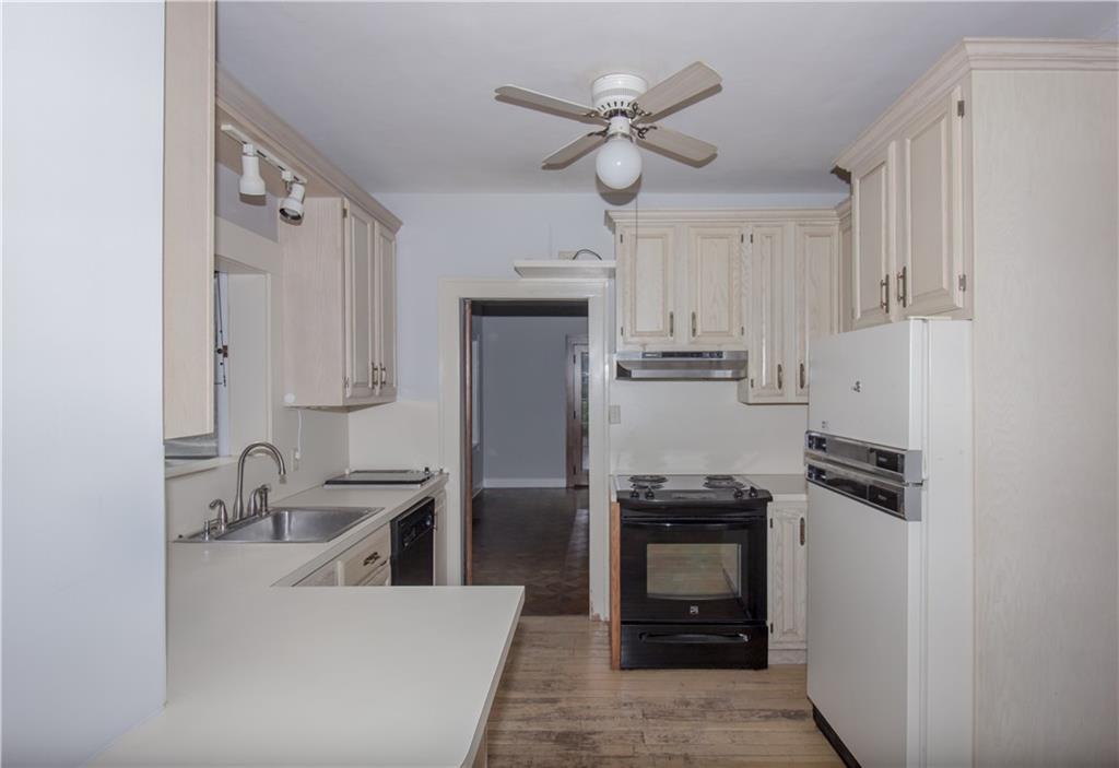 3635 Watson Road Indianapolis, IN 46205 - Photo 14 of 31