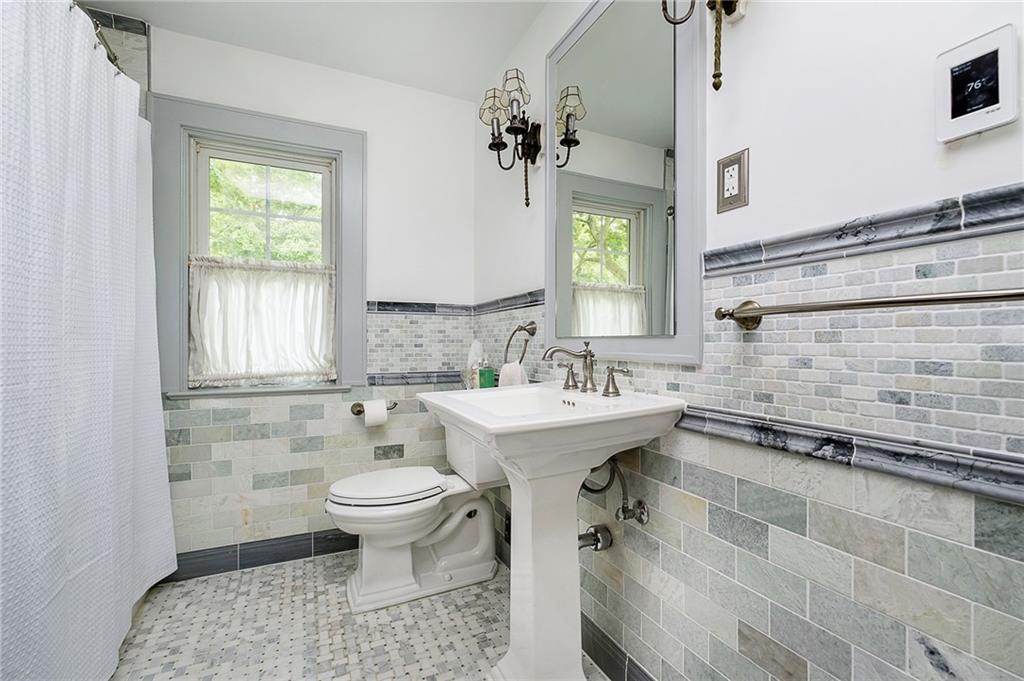 3635 Watson Road Indianapolis, IN 46205 - Photo 23 of 31