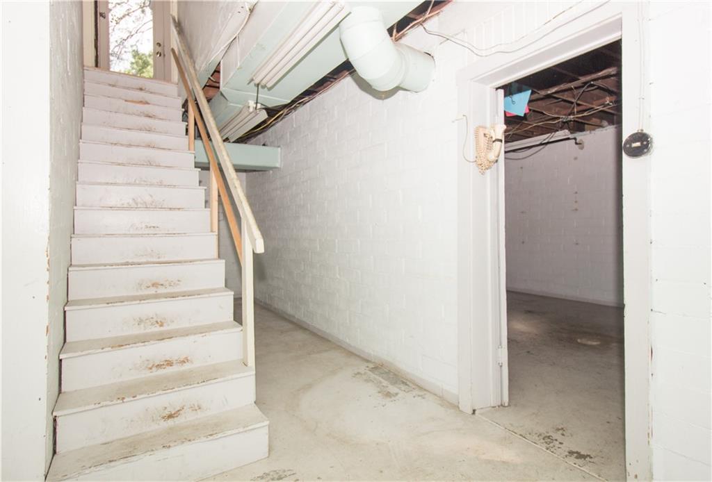 3635 Watson Road Indianapolis, IN 46205 - Photo 26 of 31