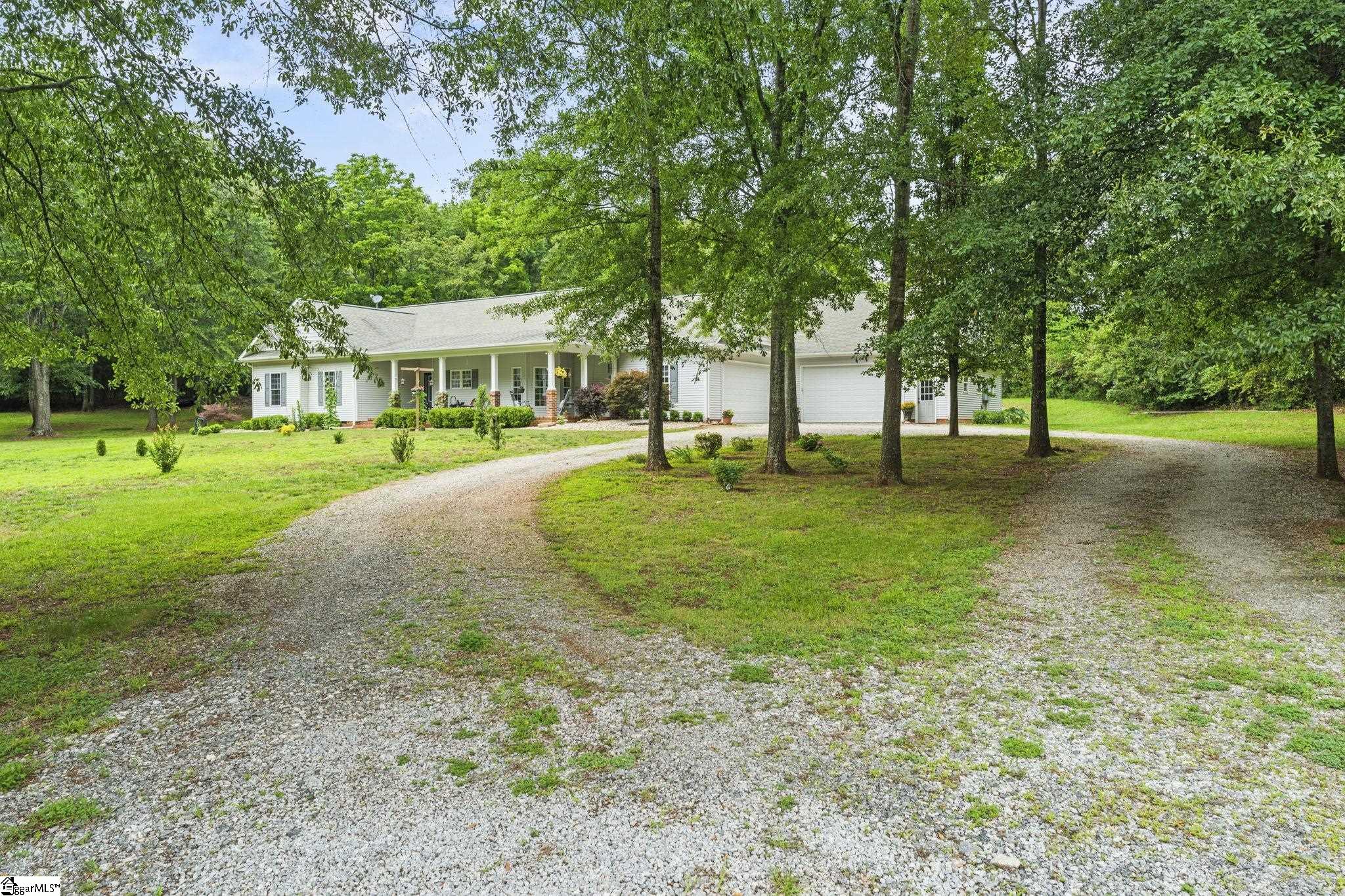 160 Sentell Road Williamston, SC 29697 - Photo 4 of 37