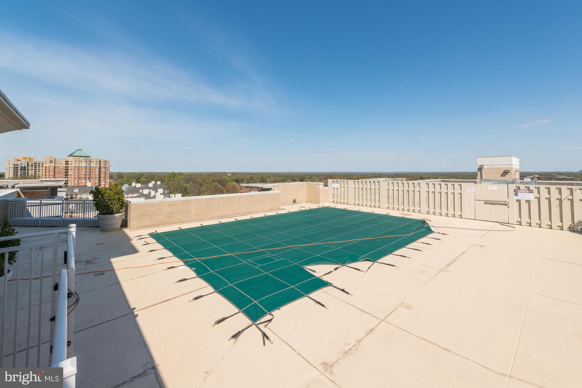 11800 Sunset Hills Road, Unit 517 Reston, VA 20190 - Photo 27 of 29 a view of outdoor space and yard