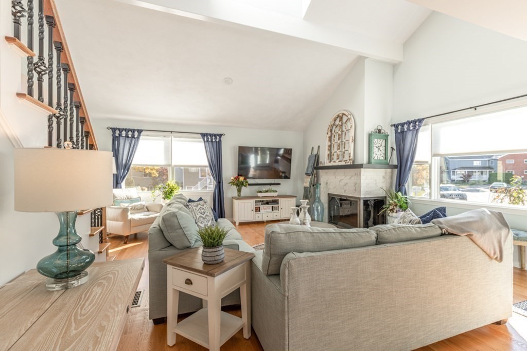 24 Carnation Circle, Unit A Reading, MA 01867 - Photo 14 of 30
